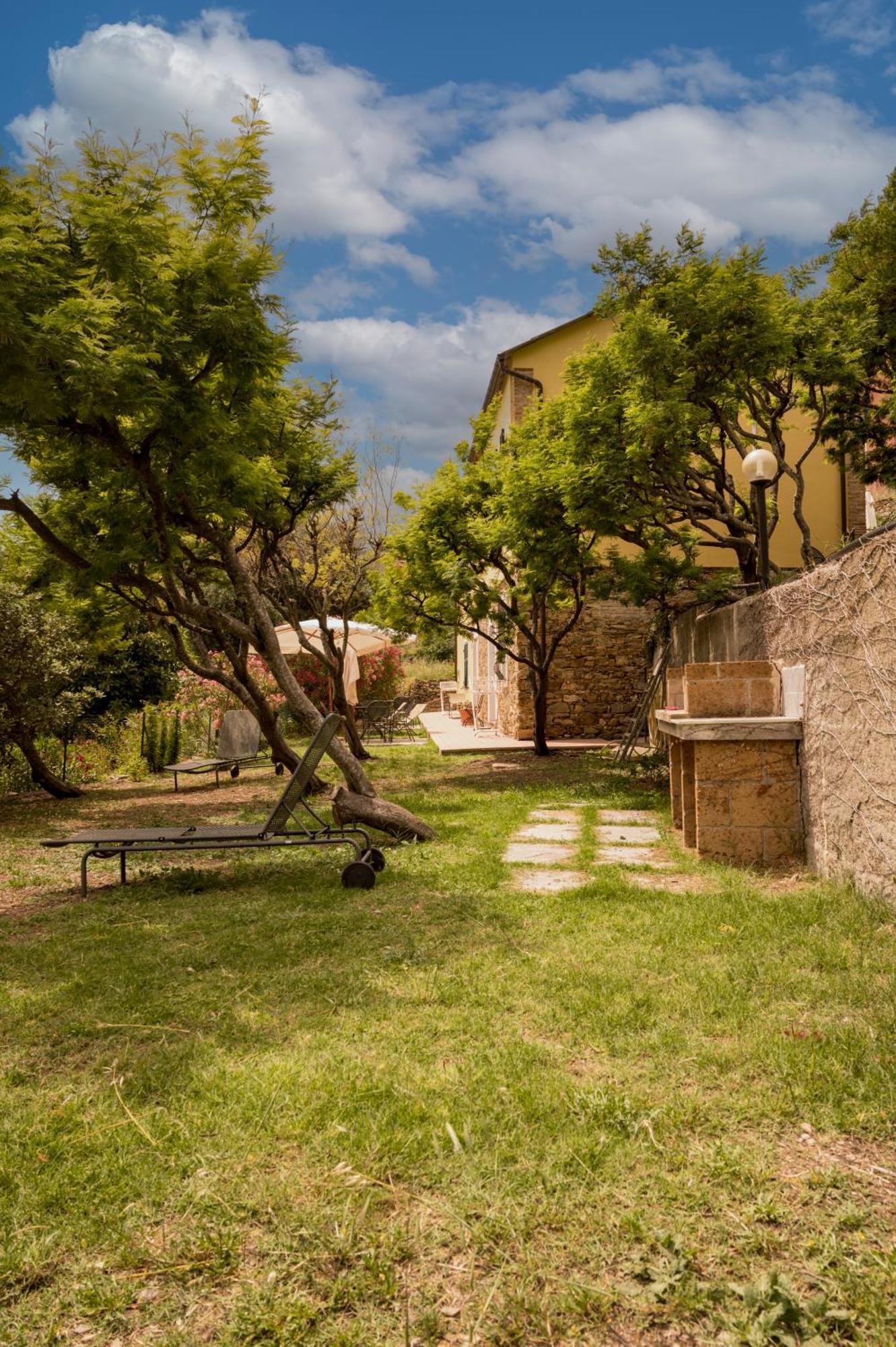 Agriturismo San Michele Di Danio Giovanni Дольчедо Экстерьер фото