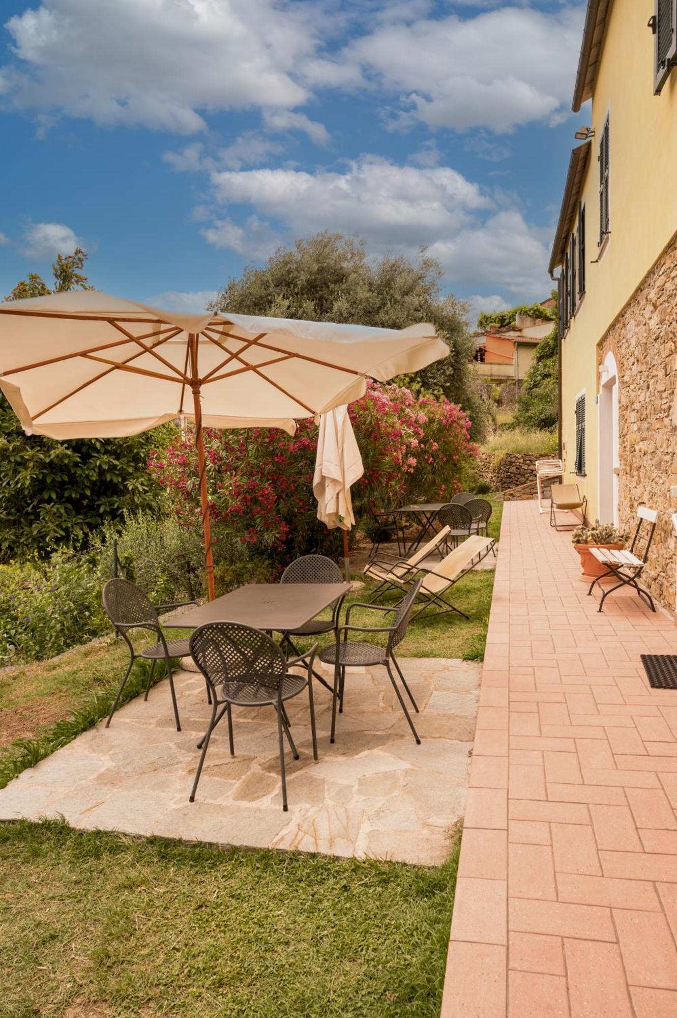 Agriturismo San Michele Di Danio Giovanni Дольчедо Экстерьер фото
