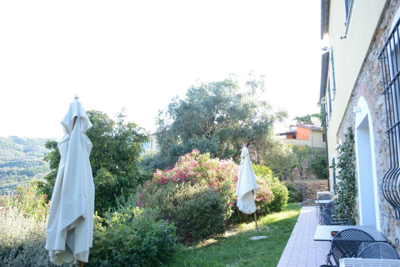 Agriturismo San Michele Di Danio Giovanni Дольчедо Экстерьер фото