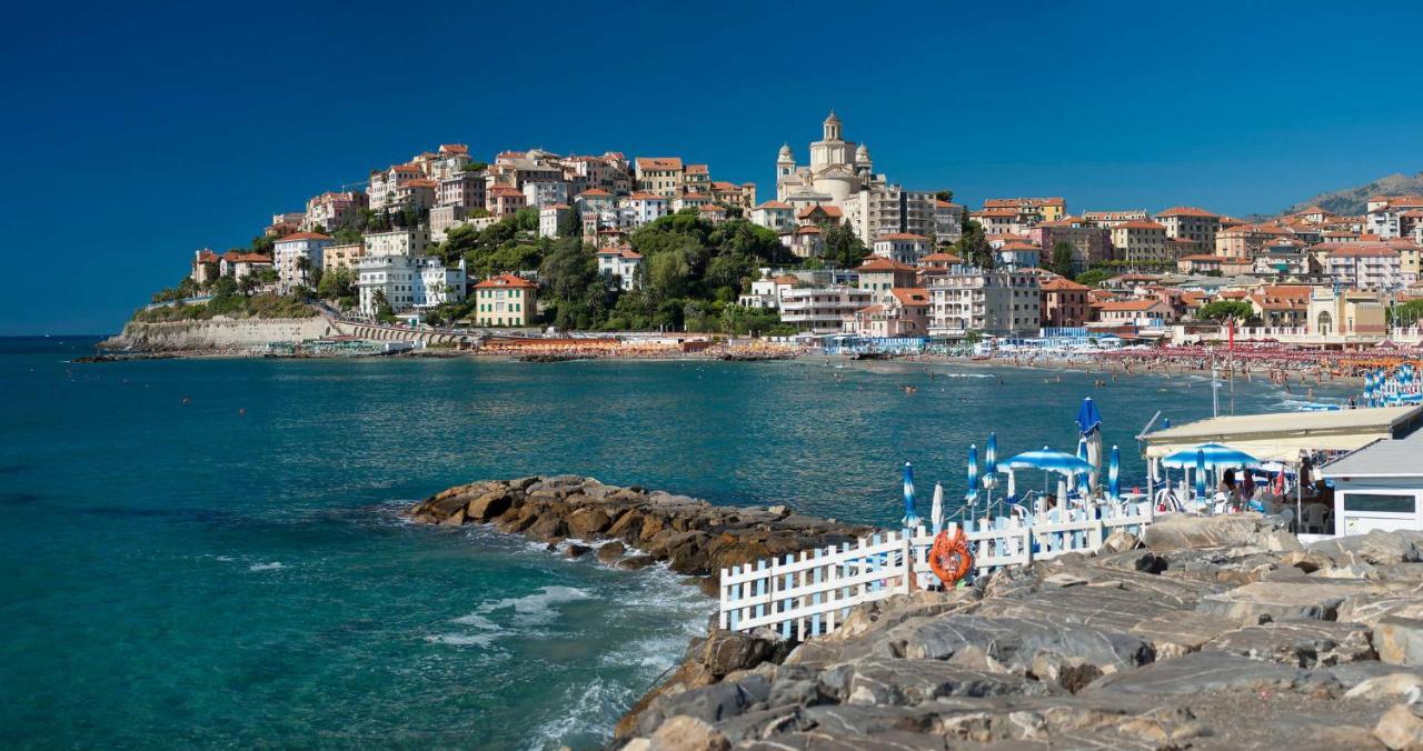 Agriturismo San Michele Di Danio Giovanni Дольчедо Экстерьер фото